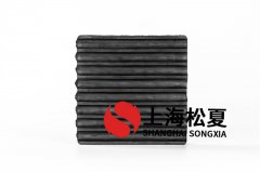 恒壓消防泵用多大硬度的橡膠隔震墊？