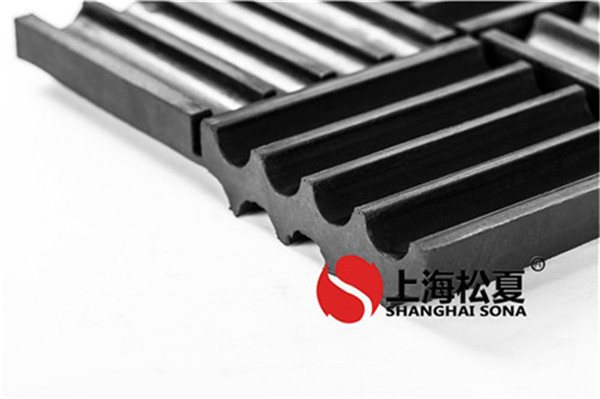 選購(gòu)減震器的時(shí)候，要謹(jǐn)慎